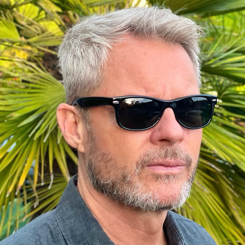 Man wearing Islander Eyes Azores polarized sunglasses